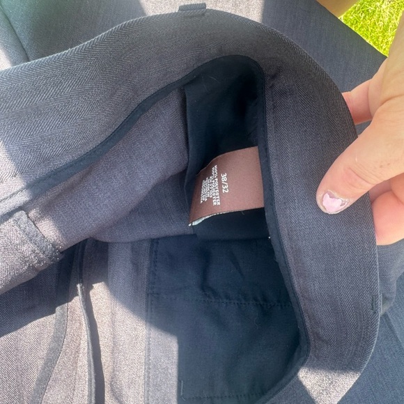 Perry Ellis Men's Black Pants - Picture 3 of 4